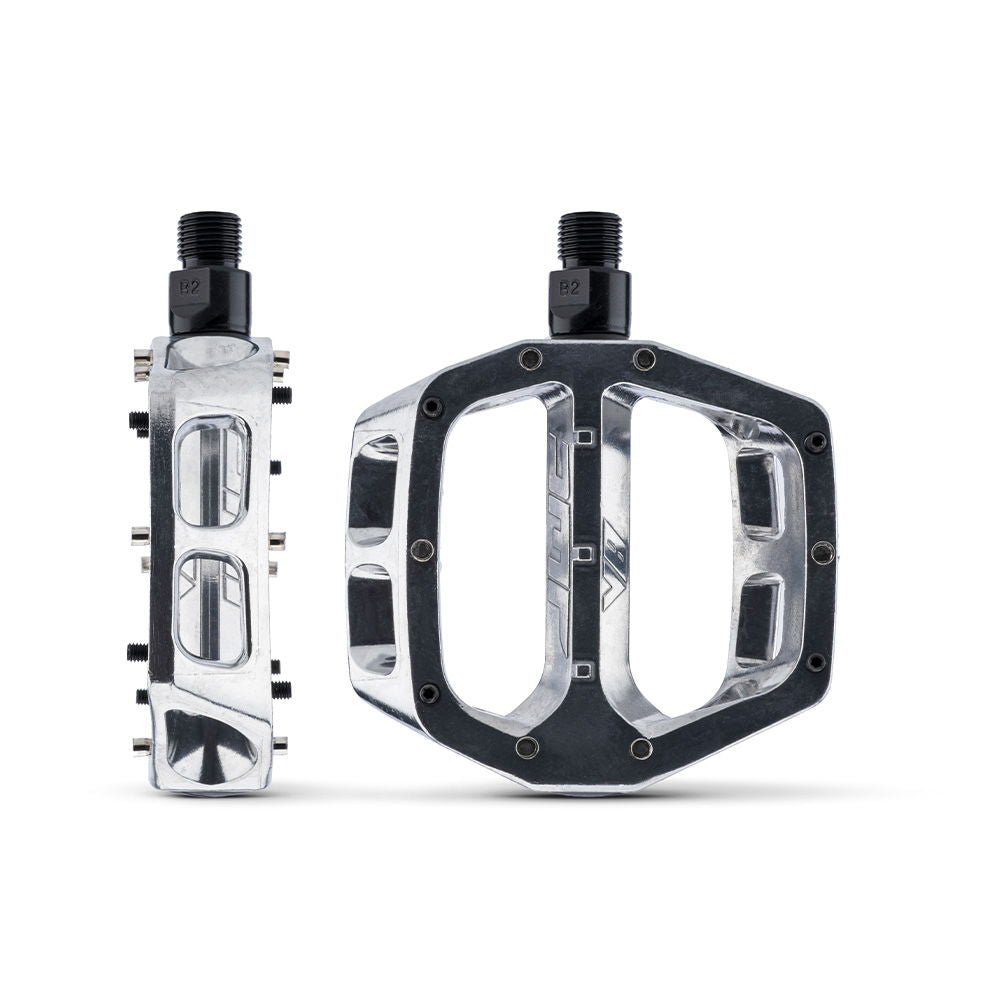 DMR - V8 Classic DU