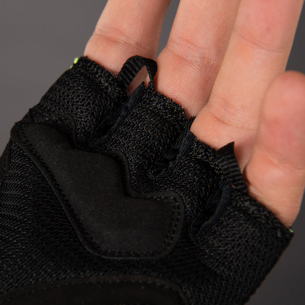 Chiba Bio-X-Cell Air Bio-X-Cell-Line Mitt in Black