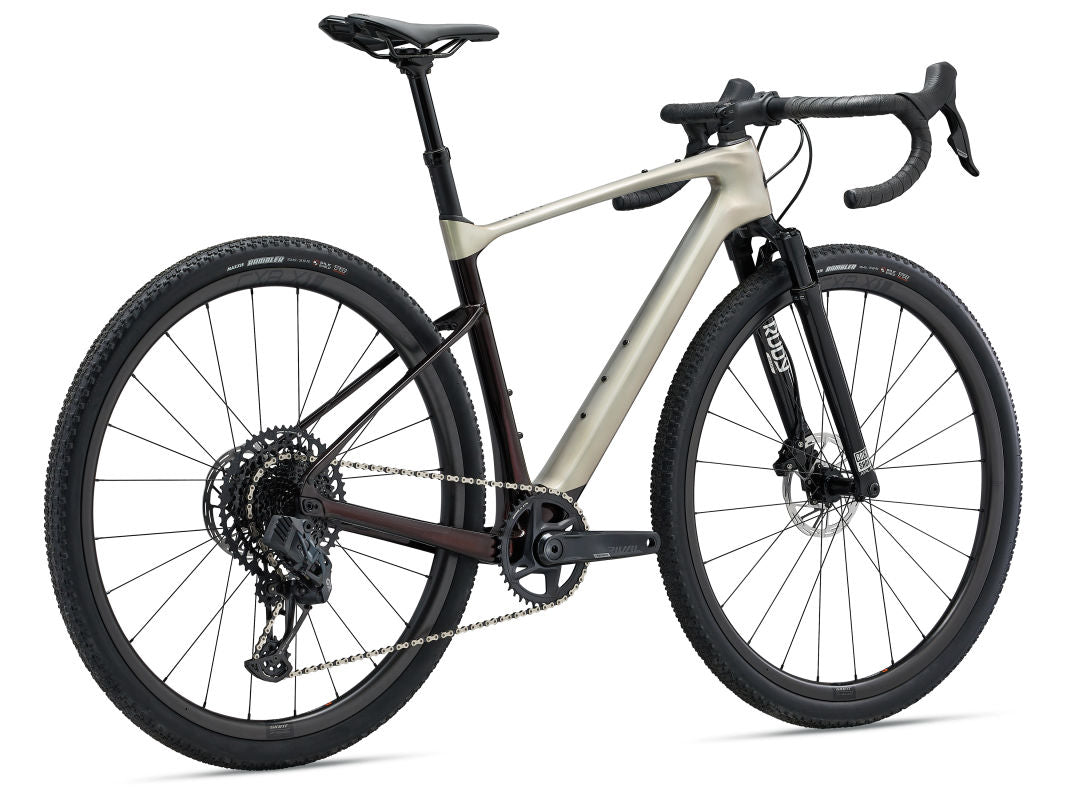 Giant Revolt X Advanced Pro 1 (2024)