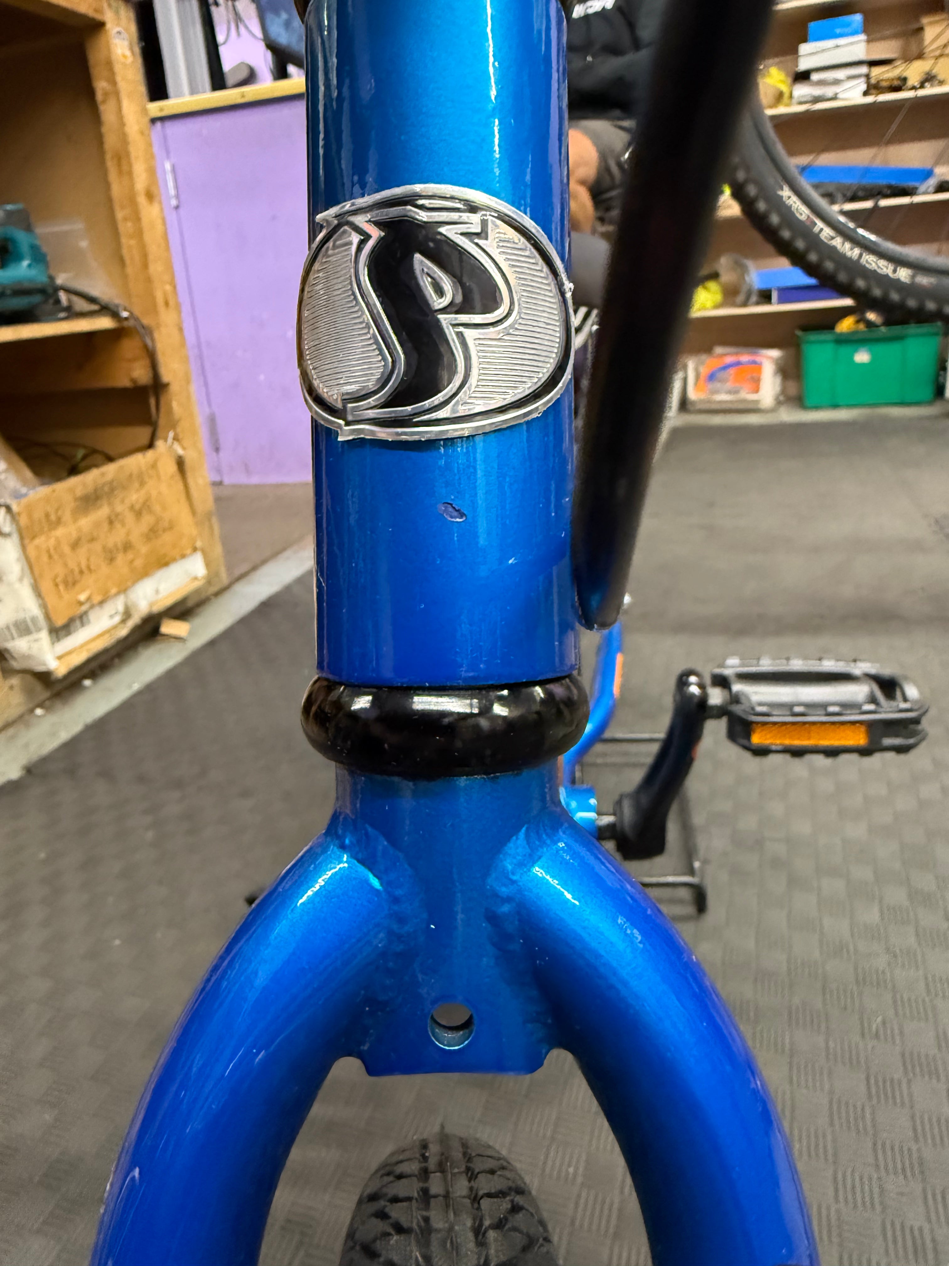*B-Stock* Python Elite Boys 16" 1Spd - Blue