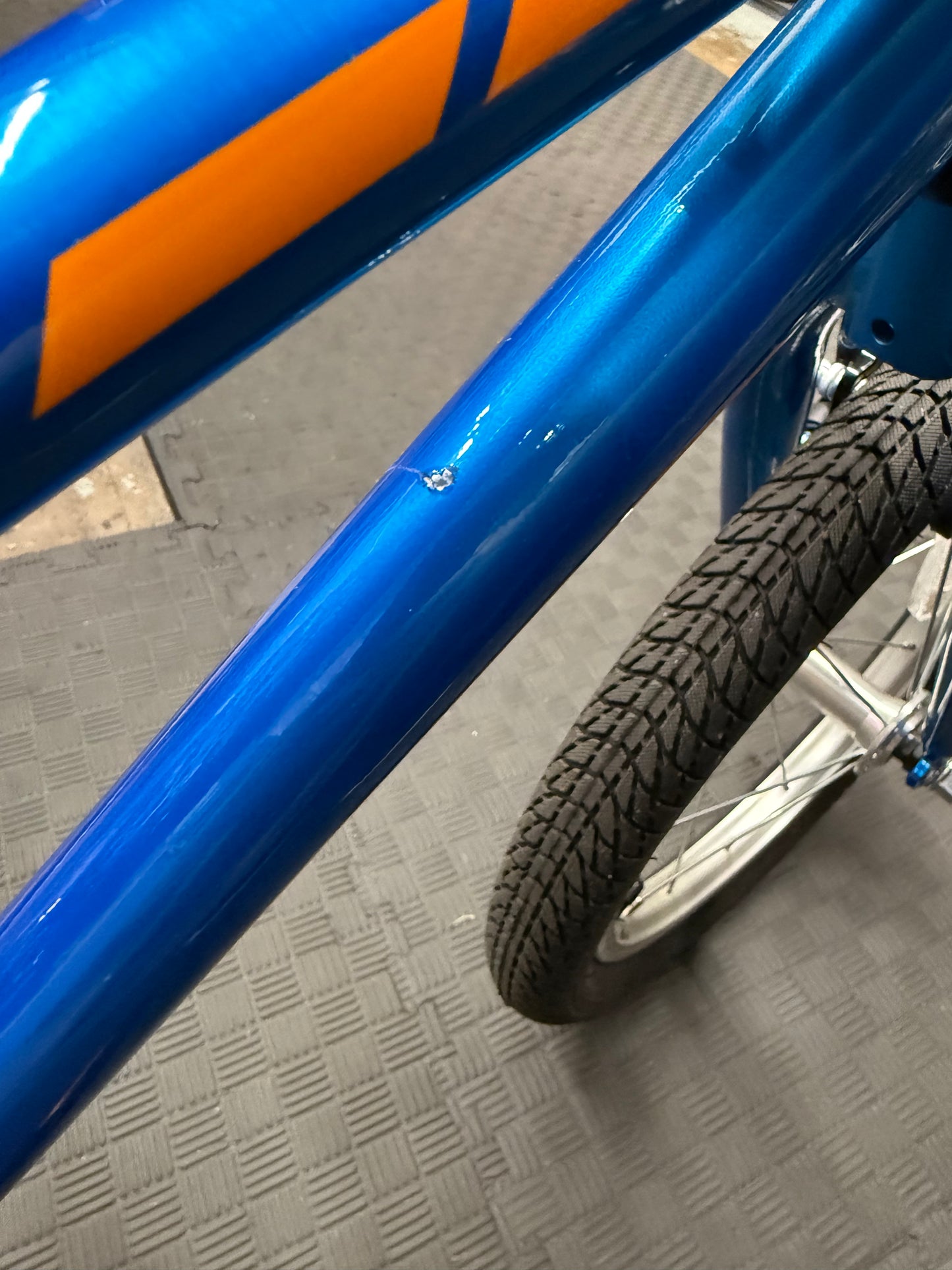 *B-Stock* Python Elite Boys 16" 1Spd - Blue