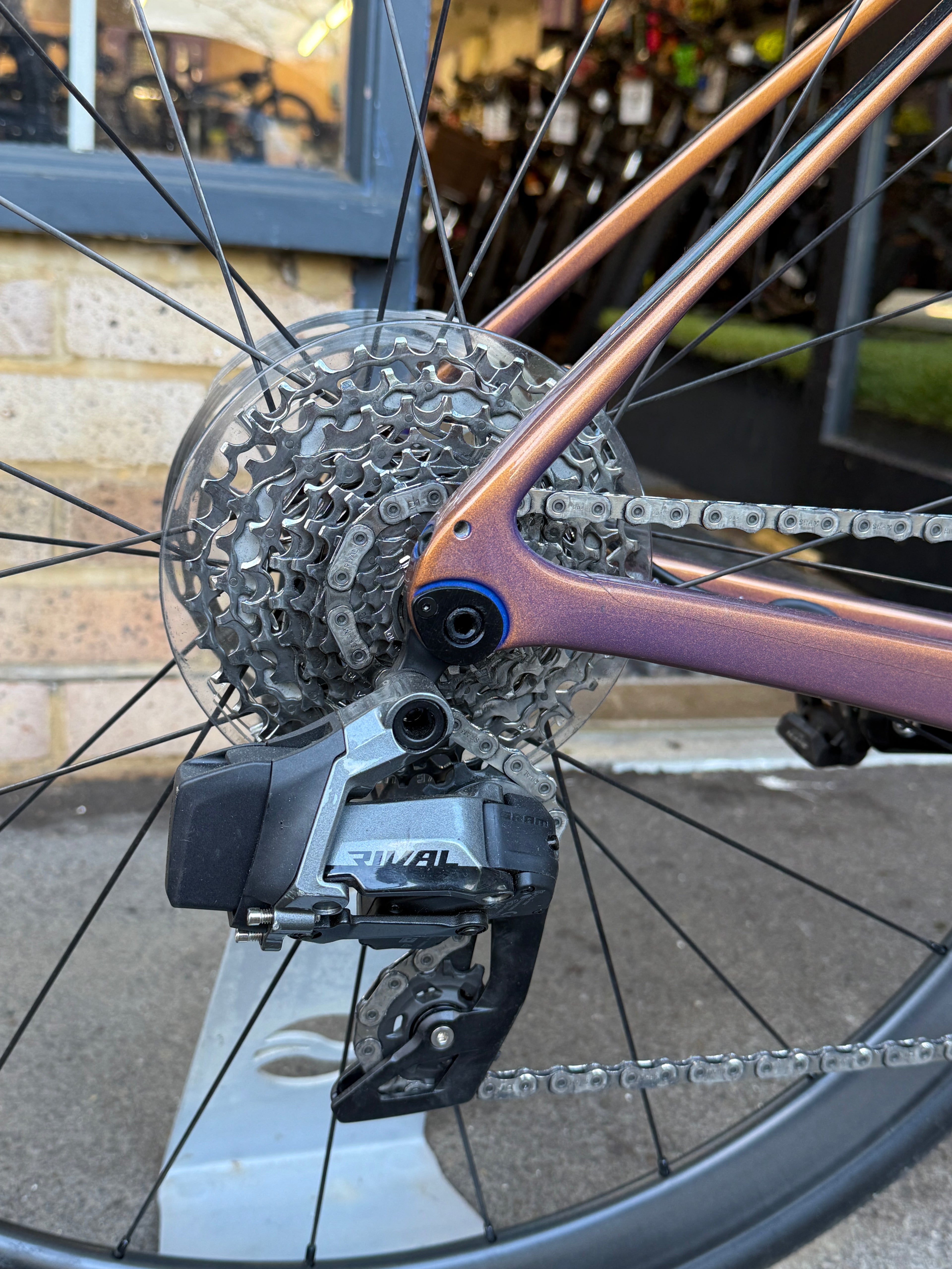 Giant Defy (2025) Advanced Pro 1 - Large