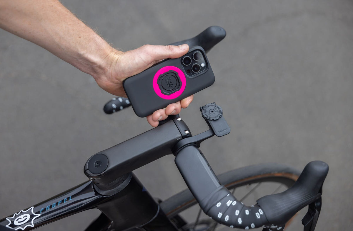 Quad Lock Out Front Mount Pro V2