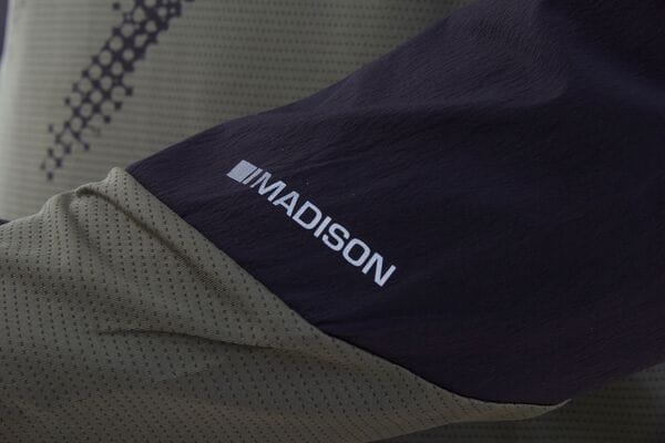 Flux Men's Long Sleeve Trail Jersey