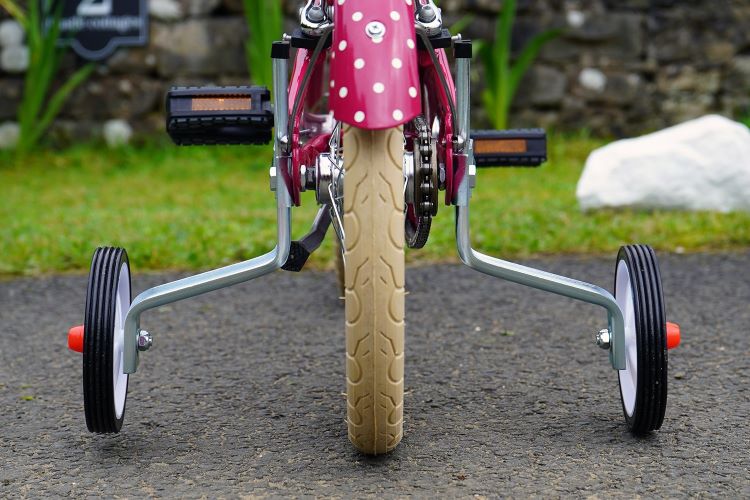 Adie Multi-Fit 12-20'' Stabilisers - Conforms to CE Standards