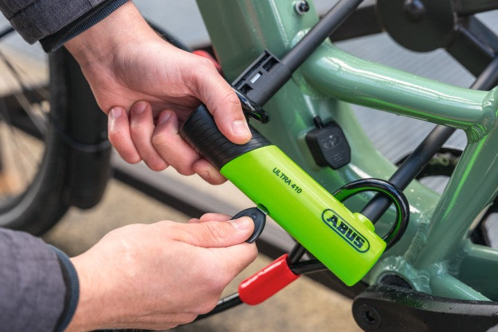 ABUS Ultra Mini Ultimate 410 U-Shackle Lock 180mm + 10/120 Cobra Cable (Silver Sold Secure)