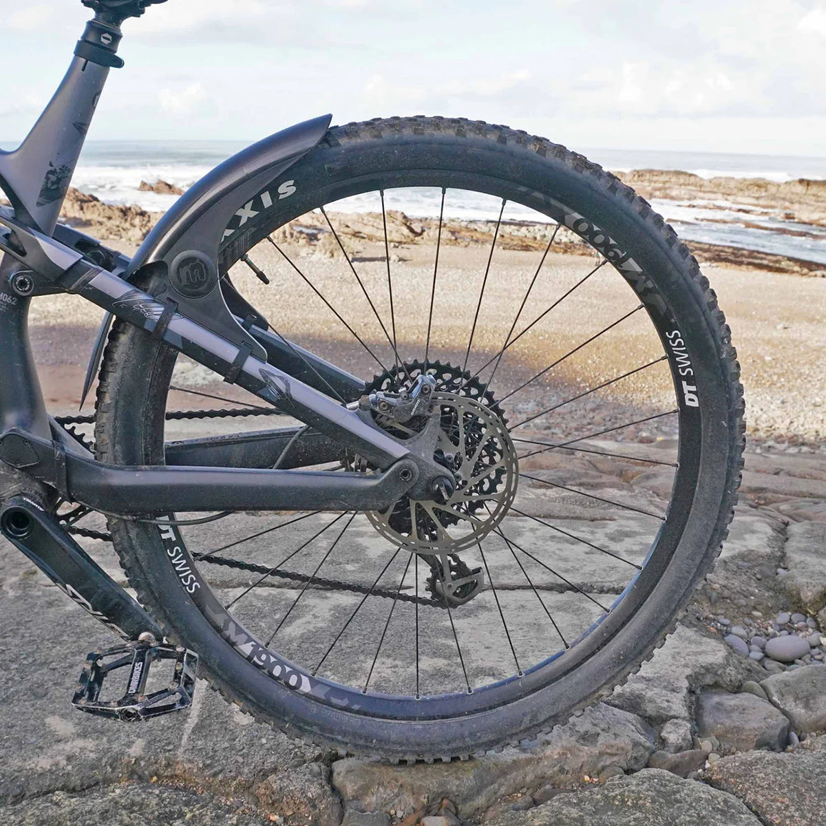 Mucky Nutz Rear MugGuard in Black