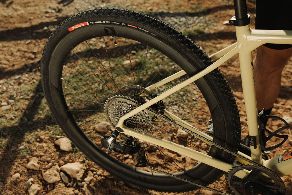 Vittoria Terreno T90 Mud 700x45c Gravel Endurance Brown G2.0 Tubeless Ready Tyre